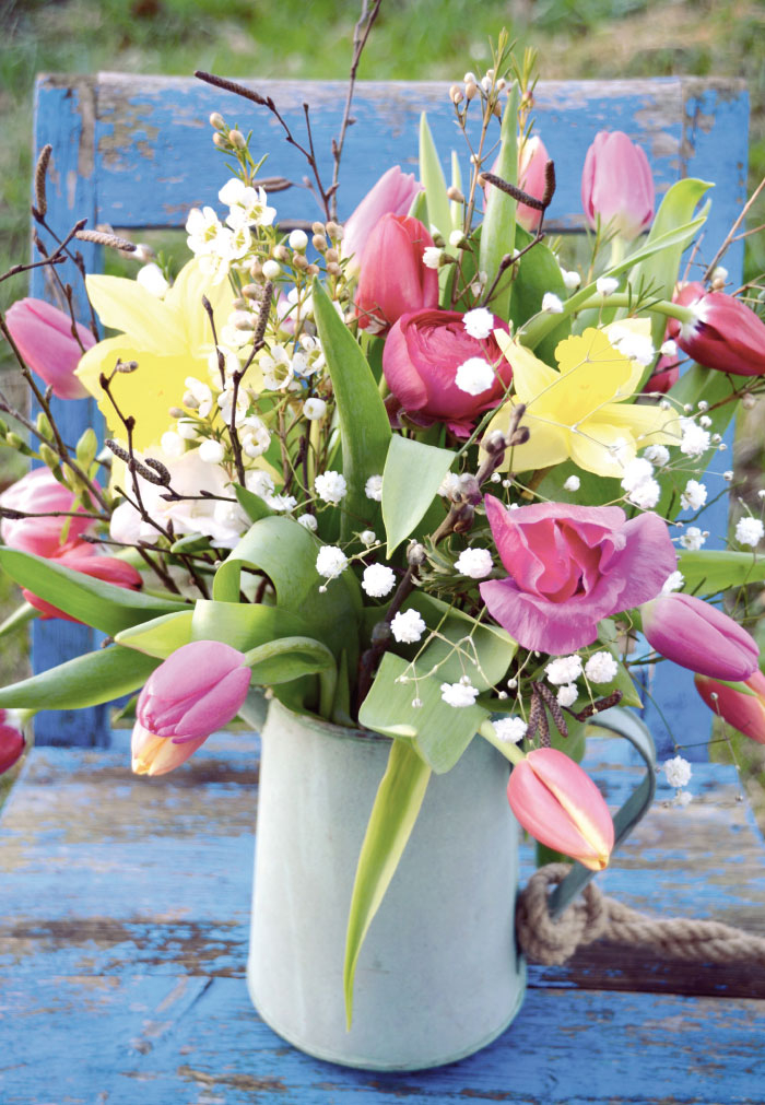 Ostern -Frühlingsstrauß- Tulpen, Narzissen