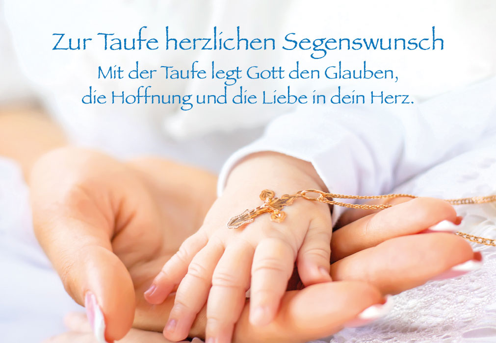 Taufe - Babyhand auf Hand mit Kreuz