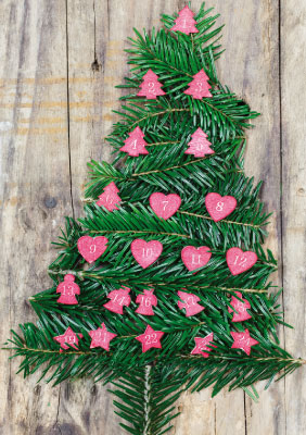 Weihnachten - Kleine Kartengrüße geschmückter Baum