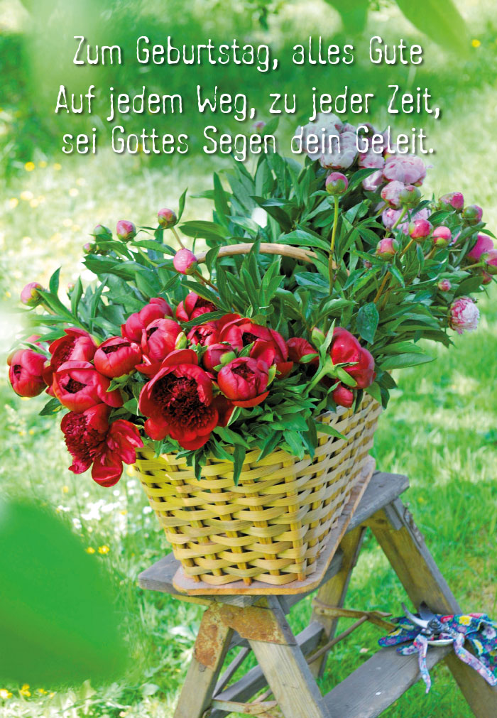 Geburtstag - Schnittblumen im Korb auf Hocker